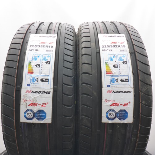 225 pneumatici estivi - 35,